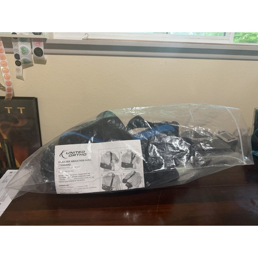 United Ortho Standard Abduction Shoulder Sling Size Large